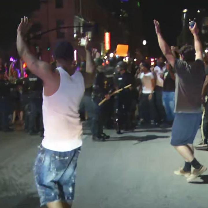 Protesters gather in downtown Louisville demanding justice for Breonna Taylor